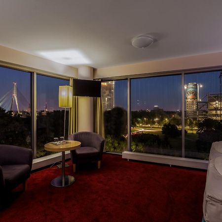 Riga Islande Hotel With Free Parking Bagian luar foto