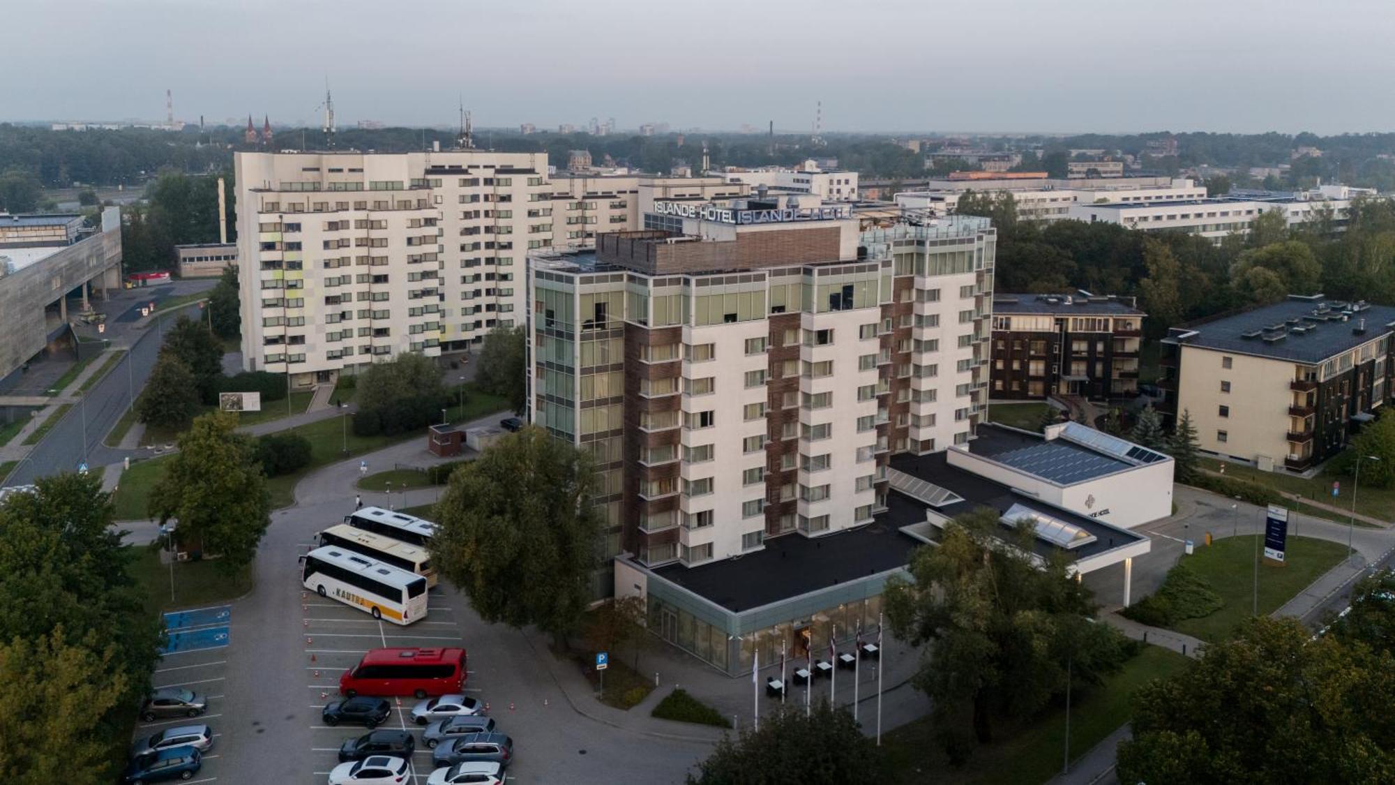 Riga Islande Hotel With Free Parking Bagian luar foto