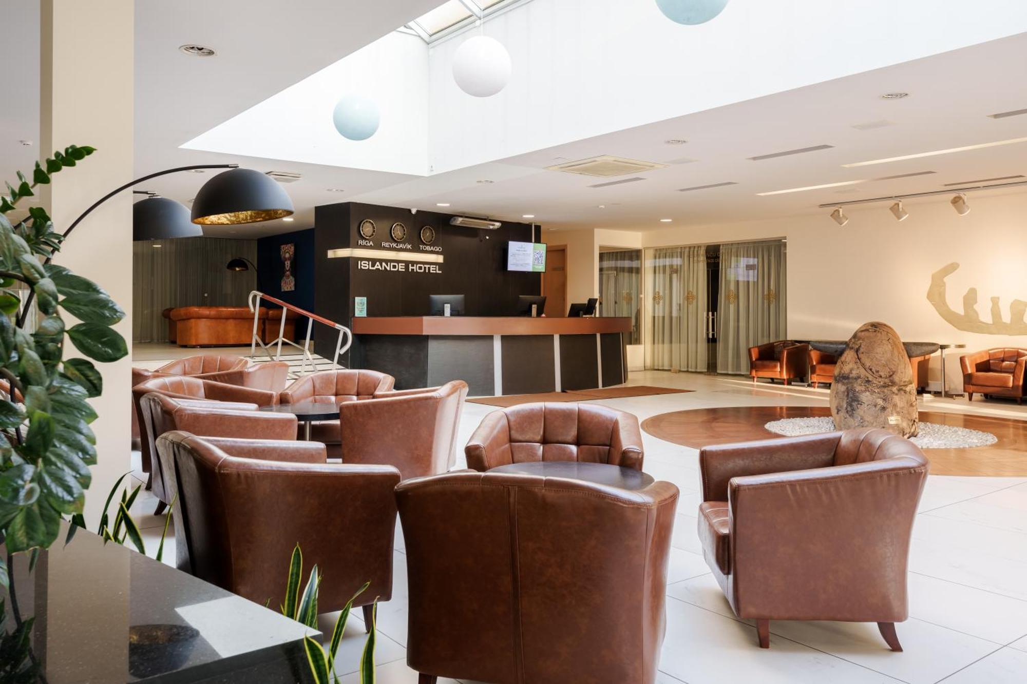 Riga Islande Hotel With Free Parking Bagian luar foto
